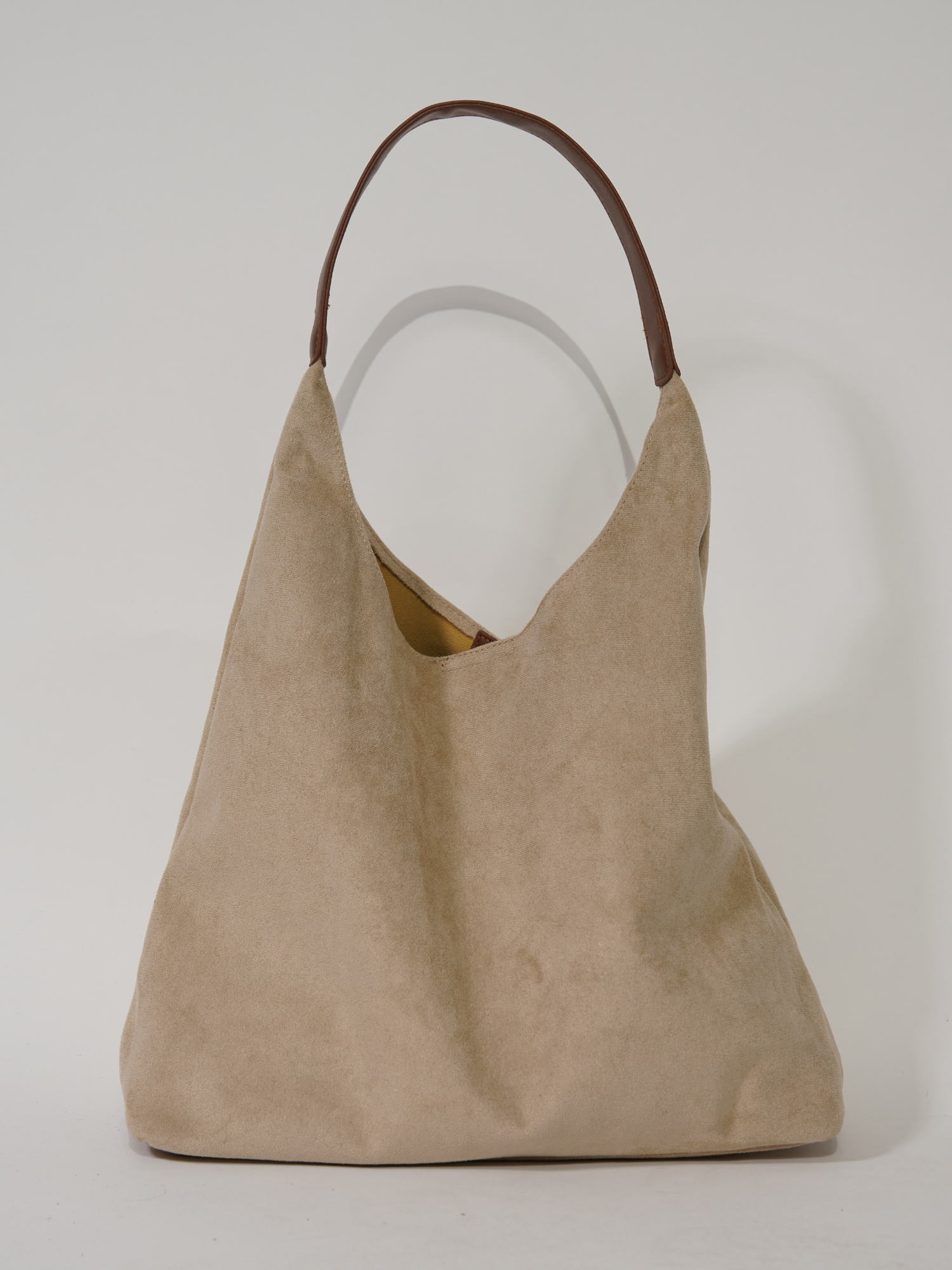 Classic Leather Tote for Daily Essentials