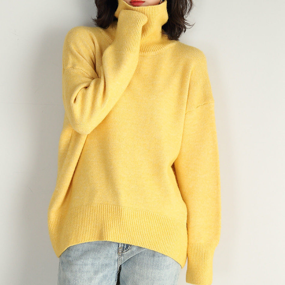 Women's Oversized Turtleneck Sweater in Basic Knit