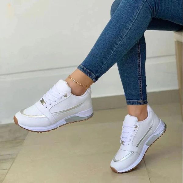 Stylish and Lightweight Women's Sneakers