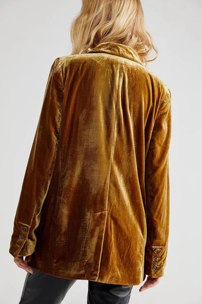 Stylish Velvet Blazer with Long Sleeves and Button Closure
